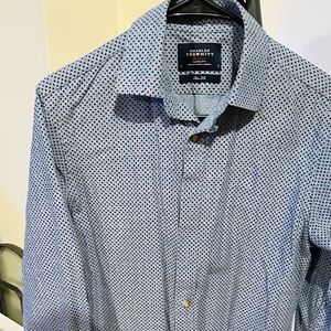 Barely worn dress shirt